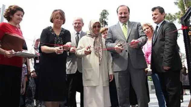 'Her Şeye Rağmen' Sergisi Açıldı