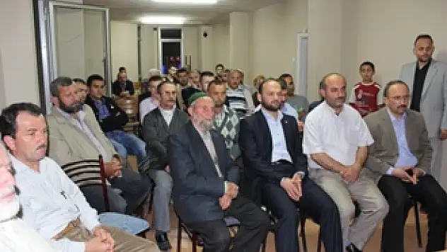 Saadet Partisi ilçe teşkilatı aylık divan toplantısını yaptı