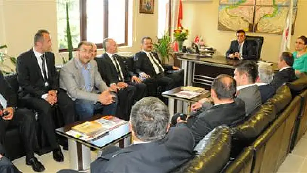 Hocaoğlu'ndan Genç'e İadeyi Ziyaret