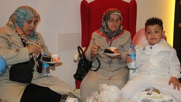 Sünnet Düğünü Trafik Faciası İle Bitti