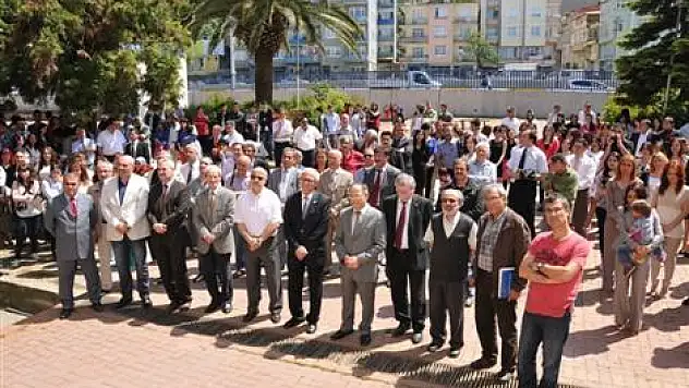 OMÜ Meslek Yüksekokulu'nun 3. Karma Sergisi