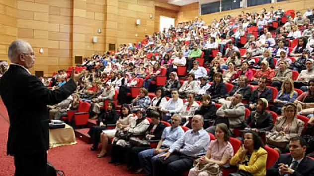 Hastasını öldüren hekim meslekten men edilecek