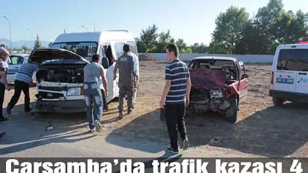 Çarşamba'da trafik kazası 4 yaralı