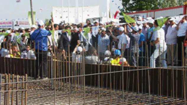 Bakan Kılıç Turizm Fakültesi'nin Temelini Attı