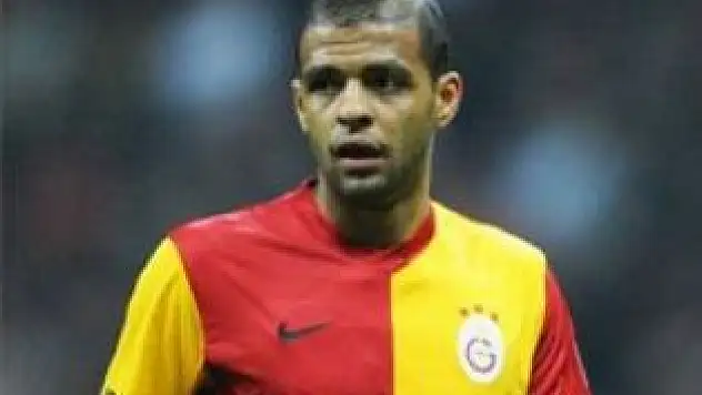 Melo sonunda bardağı taşırdı