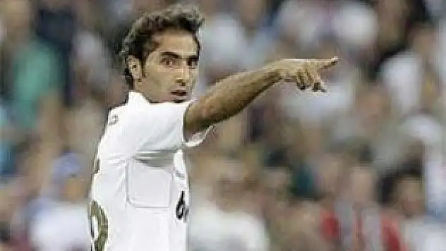 Hamit bugün sözleşme imzalayabilir