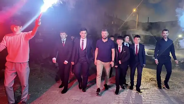 17 hafız mezuniyet heyecanı yaşadı