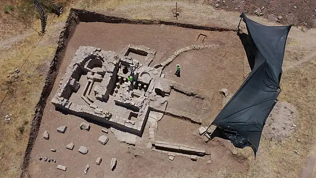 1700 yıllık Roma hamamı gün yüzüne çıkarıldı