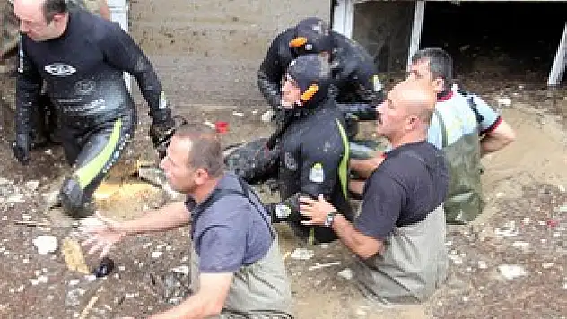 Cankurtaranlar 51 can kurtardı