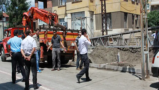 Vatandaşla YEDAŞ arasında Trafo Polemiği