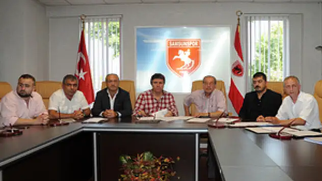 Teknik adam sorununu çözeceğiz