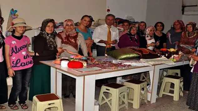 Ayvacık'ta el sanatları kursu turizme kazandırılıyor