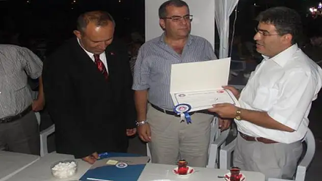 TÜRKAV' dan sahur yemeği