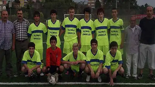 BEYYENİCESPOR LİGE HAZIRLANIYOR