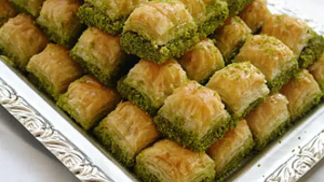 Bayramda beslenmenize dikkat!