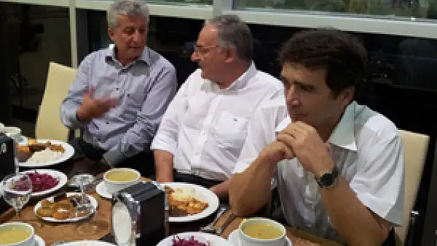 CHP'liler iftarda buluştu