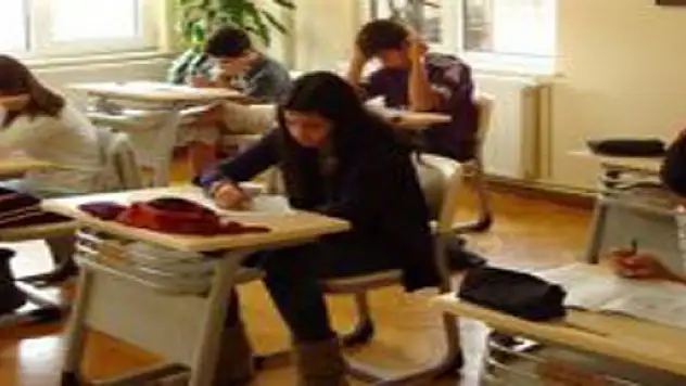 Dersaneler kapanıyor !