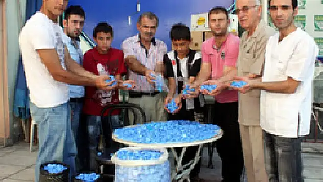 Ak Parti'lilerden Engellilere Kapak Desteği