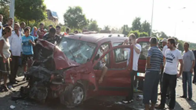 Terme'de Feci Kaza: 3 Ölü, 3 Yaralı