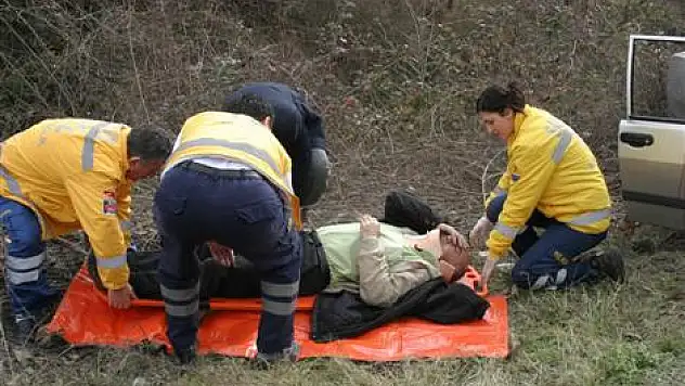 Otomobil takla attı 1 yaralı