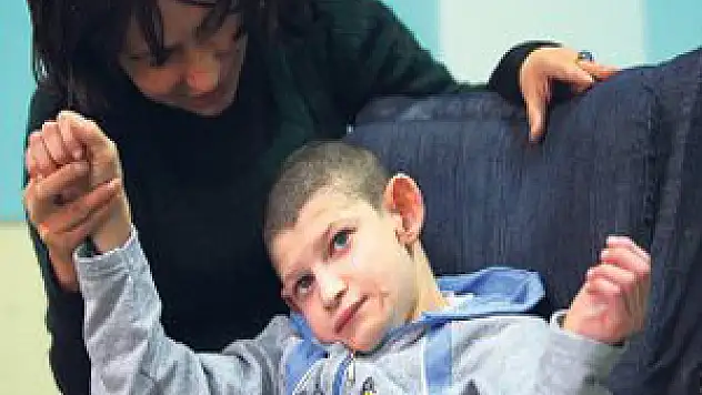 Evde engelli ve hastaya bakanlar, sigortalı olacak