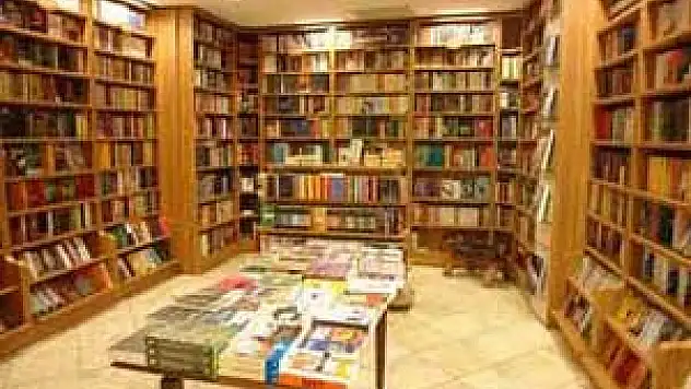 Öğrencilere ücretsiz 'dünyalarca' kitap