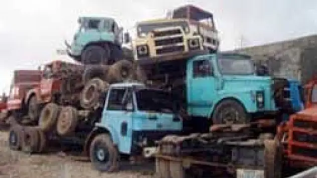 Hurda araç yaş sınırı değişiyor