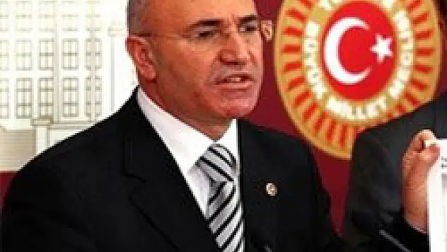 Kapatma başvurusu CHP'den  