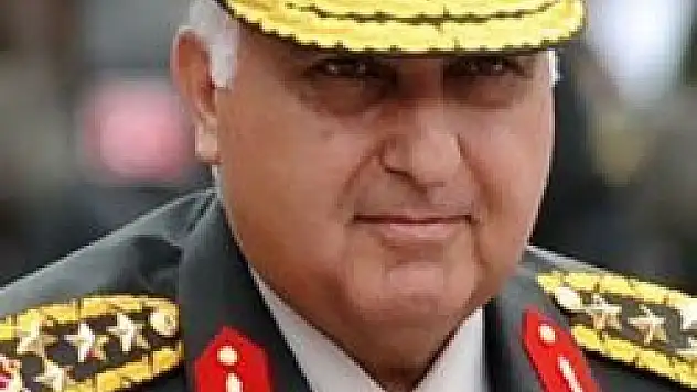 Lider kadronun peşindeyiz