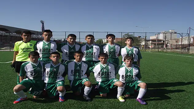 U-15 ÇARŞAMBASPOR KAZANMAYA DEVAM EDİYOR