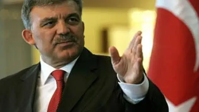 Gül'ün maaşına zam