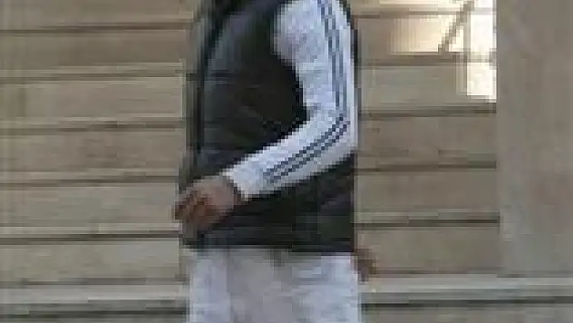 Bıçakla yaralama olayına karışan genç gözaltına alındı