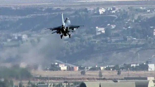 'Savaşan Şahinler' bomba yağdırdı