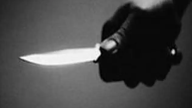 DİNİ NİKAHLI EŞİNİ BIÇAKLAYAN KOCAYA 10 YIL 4 AY 5 GÜN HAPİS