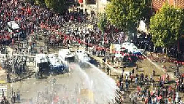 Açıklama serbest yürümek yasak