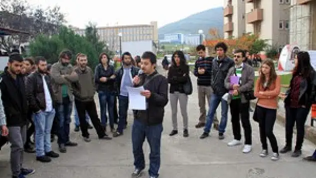 Öğrencilerden Filistin Ve Gazze'ye Destek