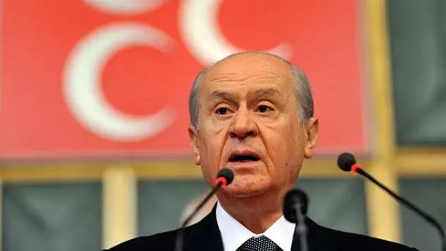 Başbakan'a 'Sultan' eleştirisi