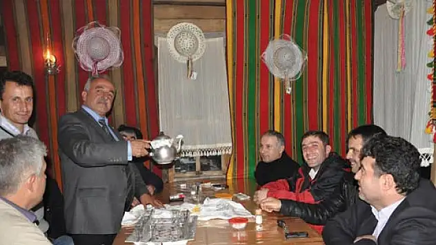 Başkan Belur, Kültür Evinde Yemekte Buluştu