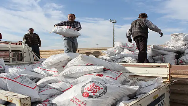 Kömür dağıtımı devam ediyor