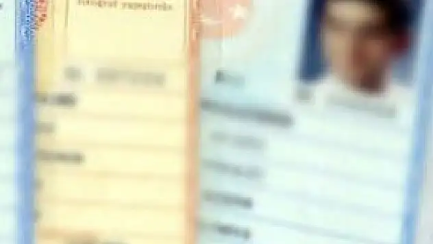 Ad ve Soyadını Değiştirip Beğenmeyenler Dikkat!