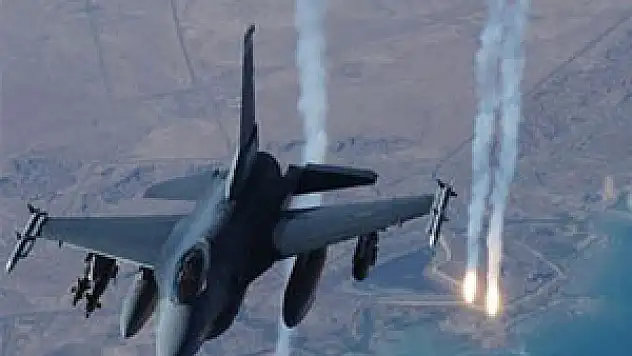 Yılın ilk günü PKK bombalandı