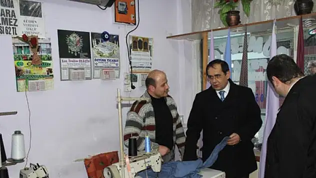Mustafa Demir Çarşamba'da esnafı ziyaret etti  