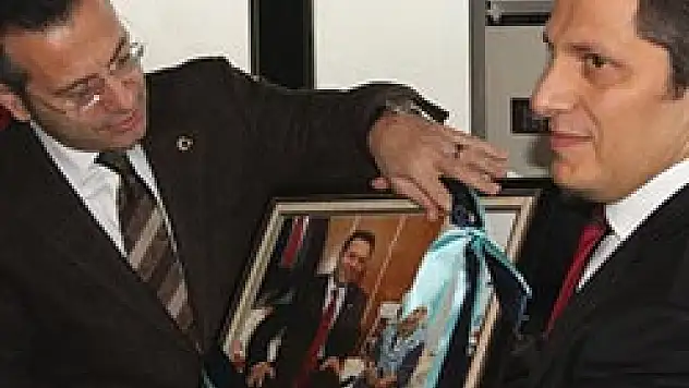 Basın Önemli Bir Görev Üstleniyor  