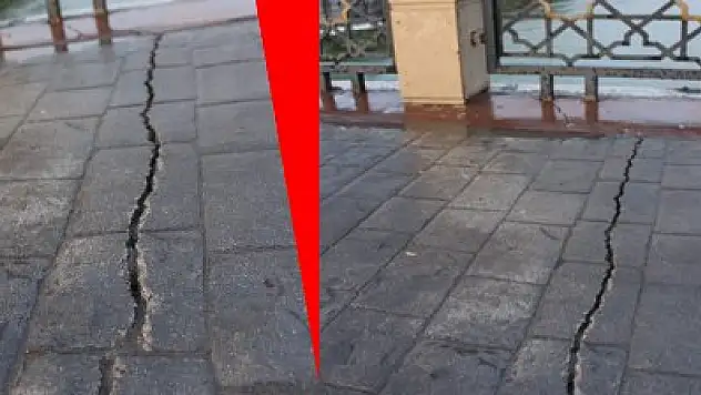 Tarihi Köprüdeki Çatlak Korkuttu