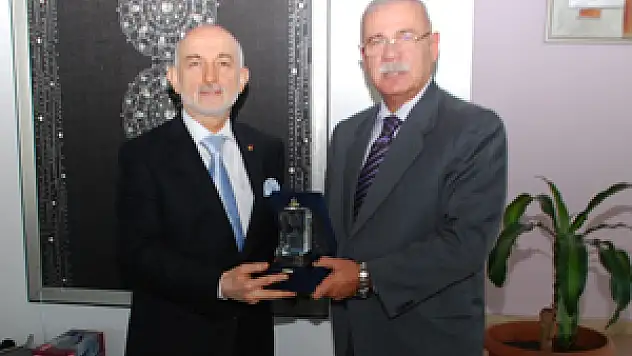 Çarşamba TSO'dan Muhasebecilere Plaket