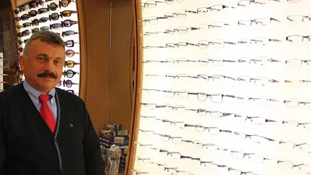 Devlet gözlük vermiyor