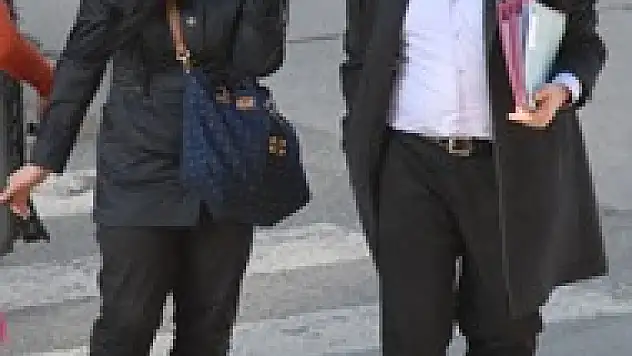 70 Suç Kaydı Bulunan 15 Yaşındaki Kızı Kurtarma Planı