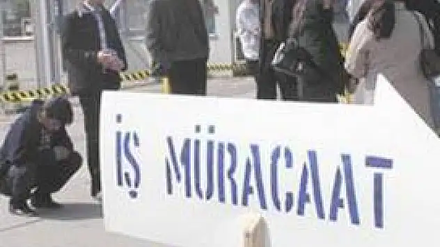 İşsizlik oranı düşüyor