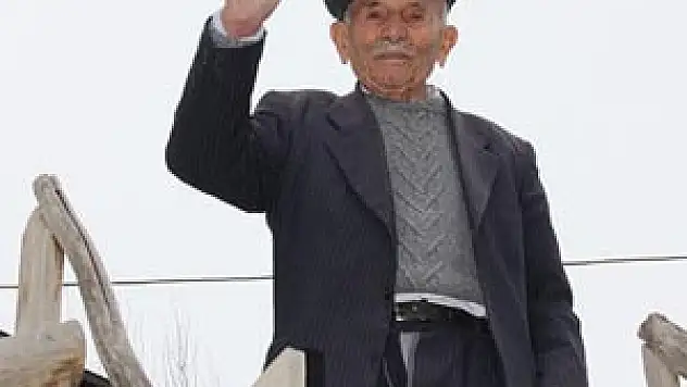 100 Yaşını Aşanlara Emekli Maaşı