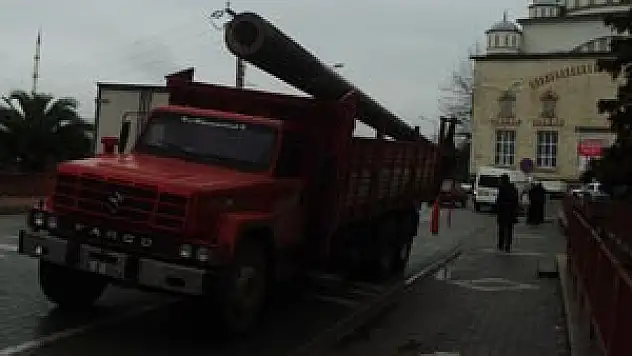 ÇALIK YEDAŞ Beton direkleri tarihe gömüyor